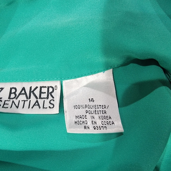 Women's sleeveless blouse - Picture 3 of 4